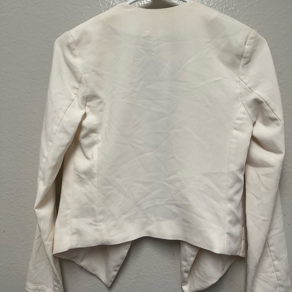 H&M Cream Blouse - Picture 5 of 6